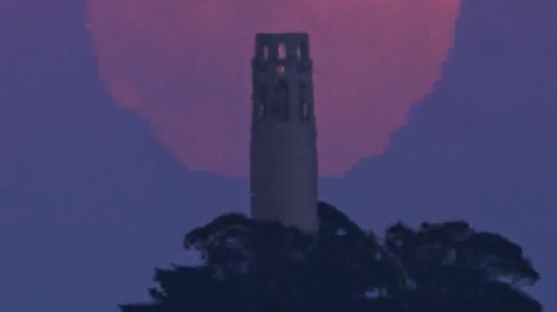 WX APP Full moon San Fran 072926.00_00_54_14.Still002.jpg